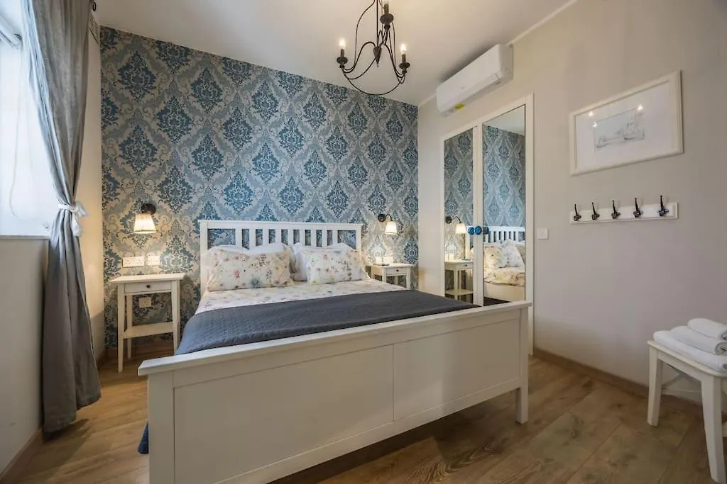 Sliema Piccolo- Steps Away To Everything Apartment